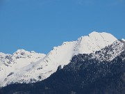 49 Zoom sul Pizzo Arera (2512 m) con Corna Piana a sx (2305 m) 
